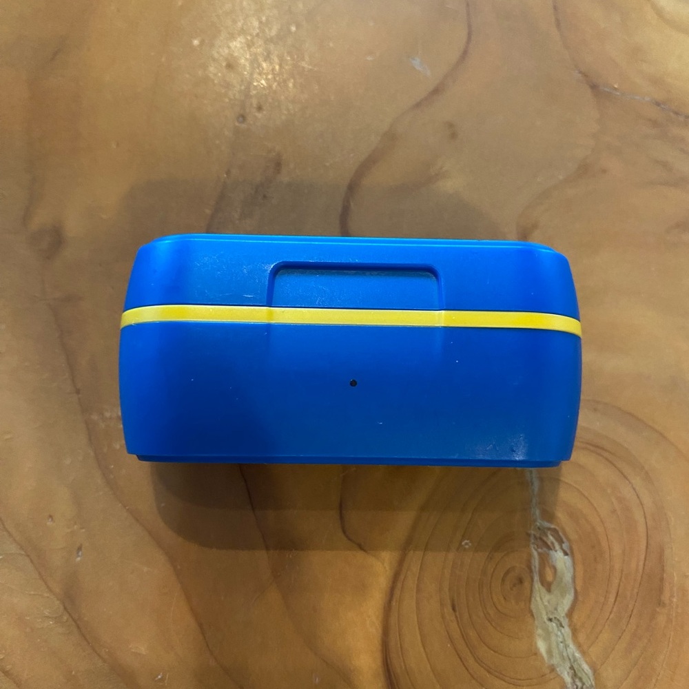 Lot of 2 sets of Skullcandy Blue and Yellow Earbud Headphones, Gray and Yellow.